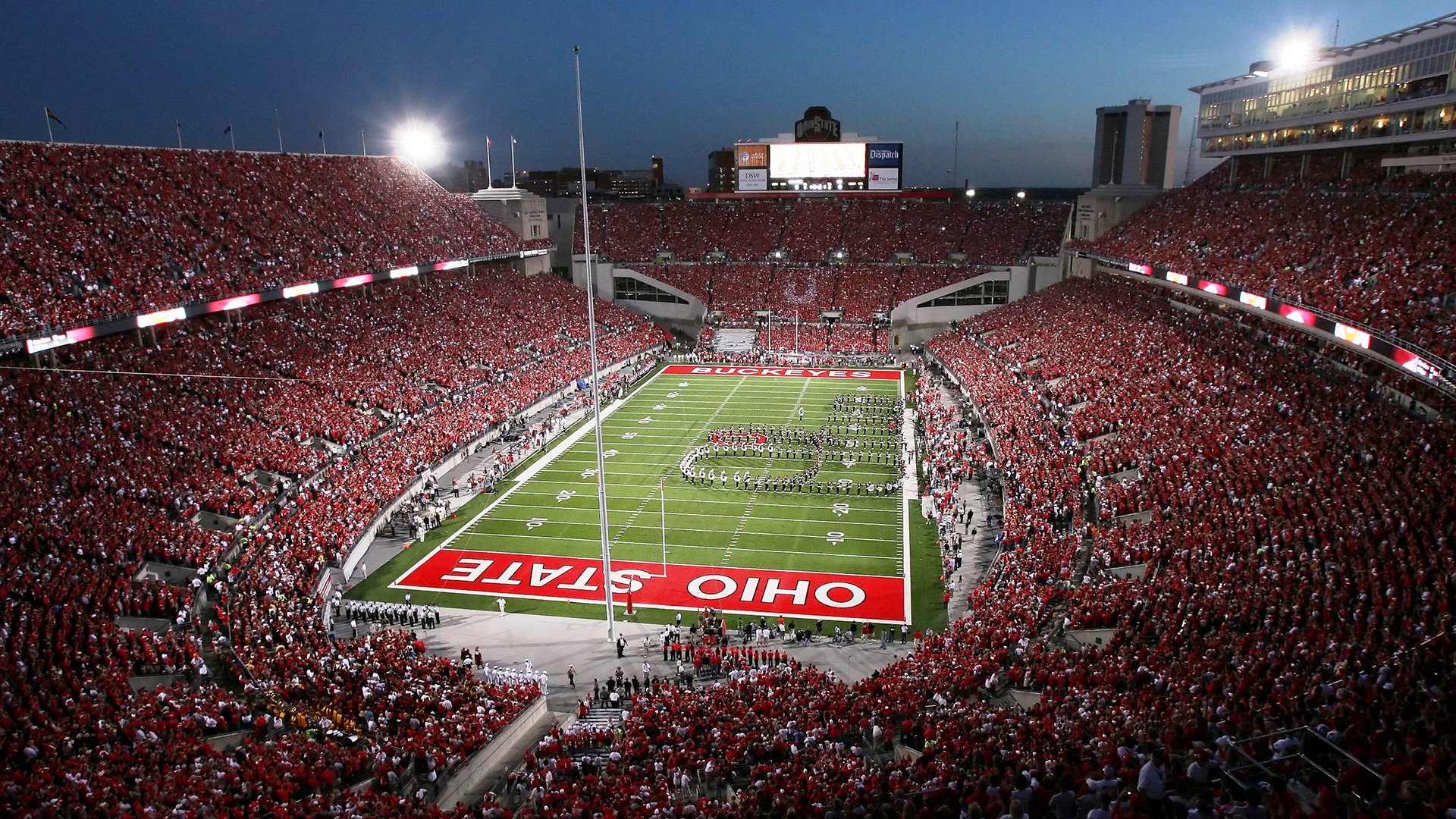 开云体育app下载-《堡垒之夜》推出免费竞技挑战,玩家热情高涨,堡垒之夜有比赛吗