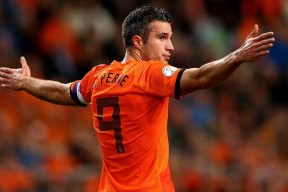 开云体育登录入口-国家队增加团队战术沙龙增强沟通与执行一致性，增强团队战斗力