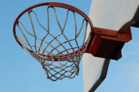 开云体育在线登入-中小学生篮球特色校数量持续增长校园氛围逐步浓厚，小学篮球特色学校申请报告