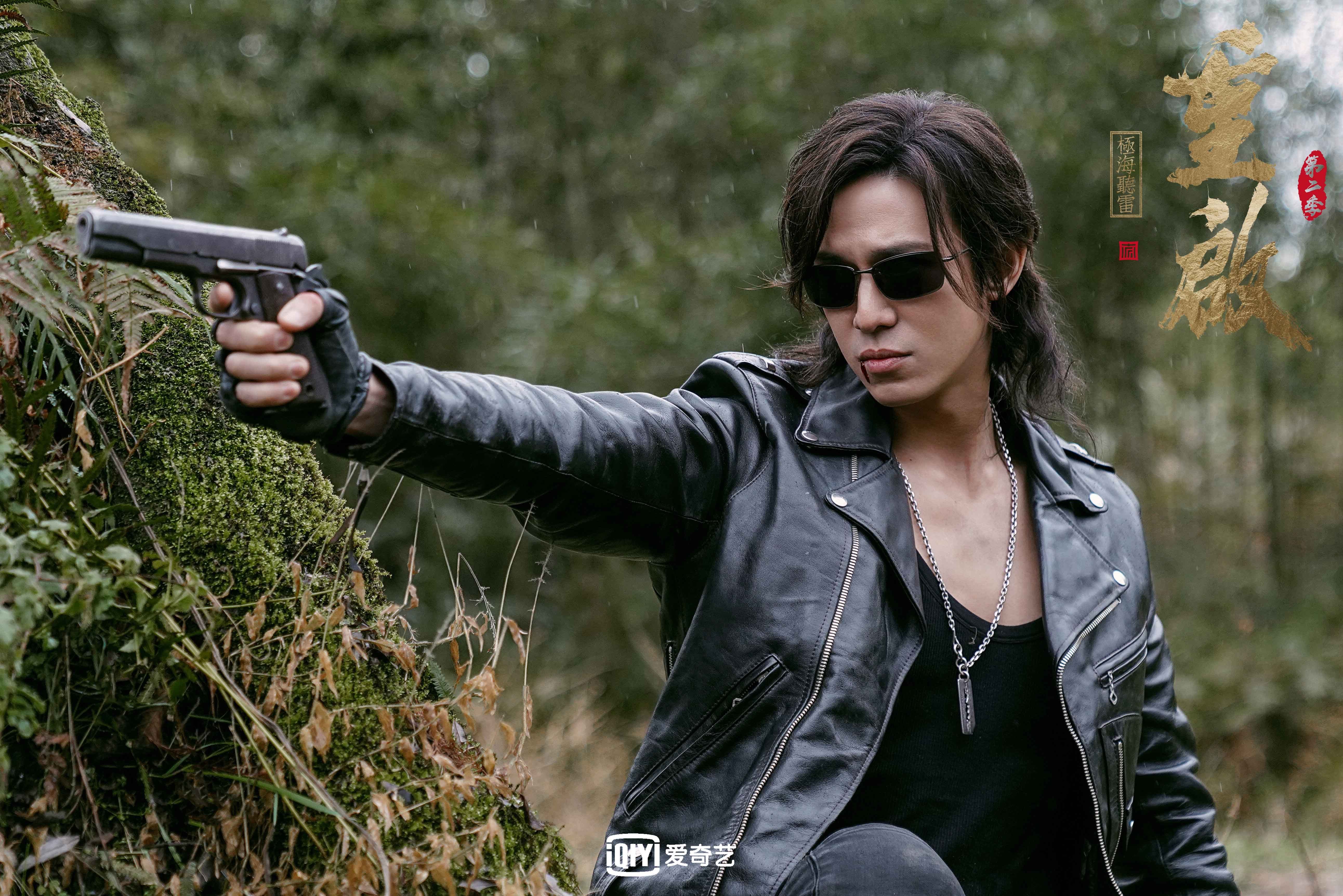 “武汉马拉松赛:赛道上的速度与激情”