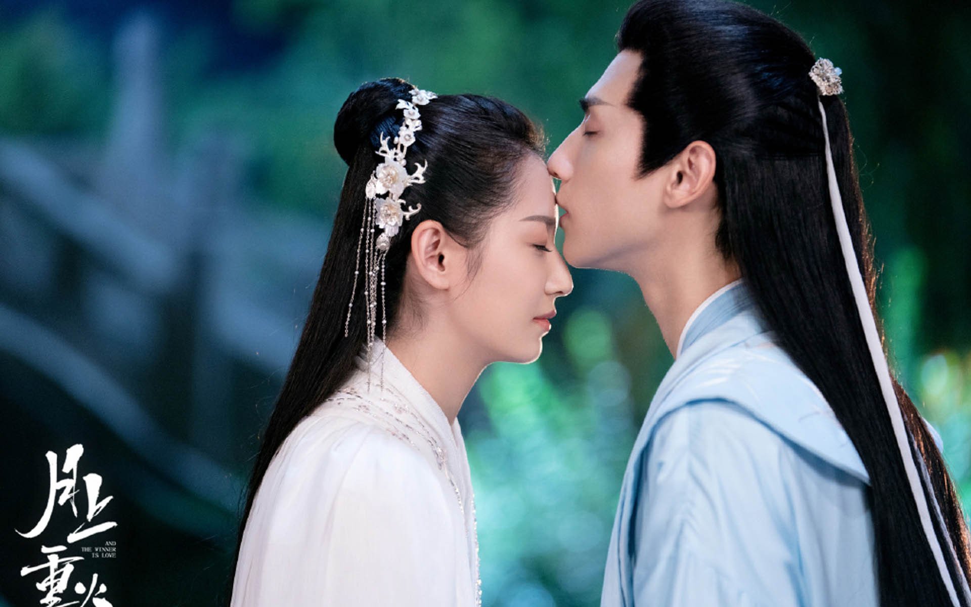 沃尔夫斯堡双边推进压制对手两翼,沃尔夫斯堡队